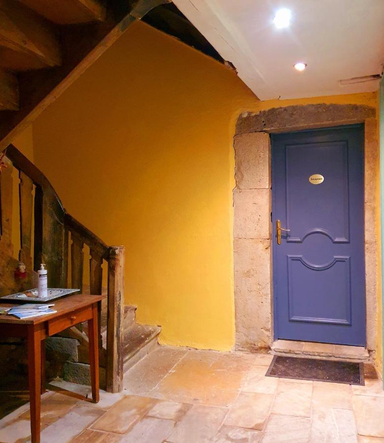 Home Nantua Studio Meubles Ain-Jura Luaran gambar