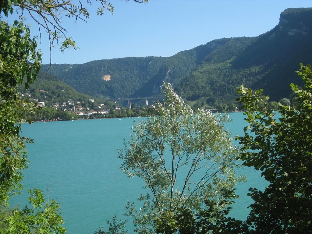Home Nantua Studio Meubles Ain-Jura Luaran gambar