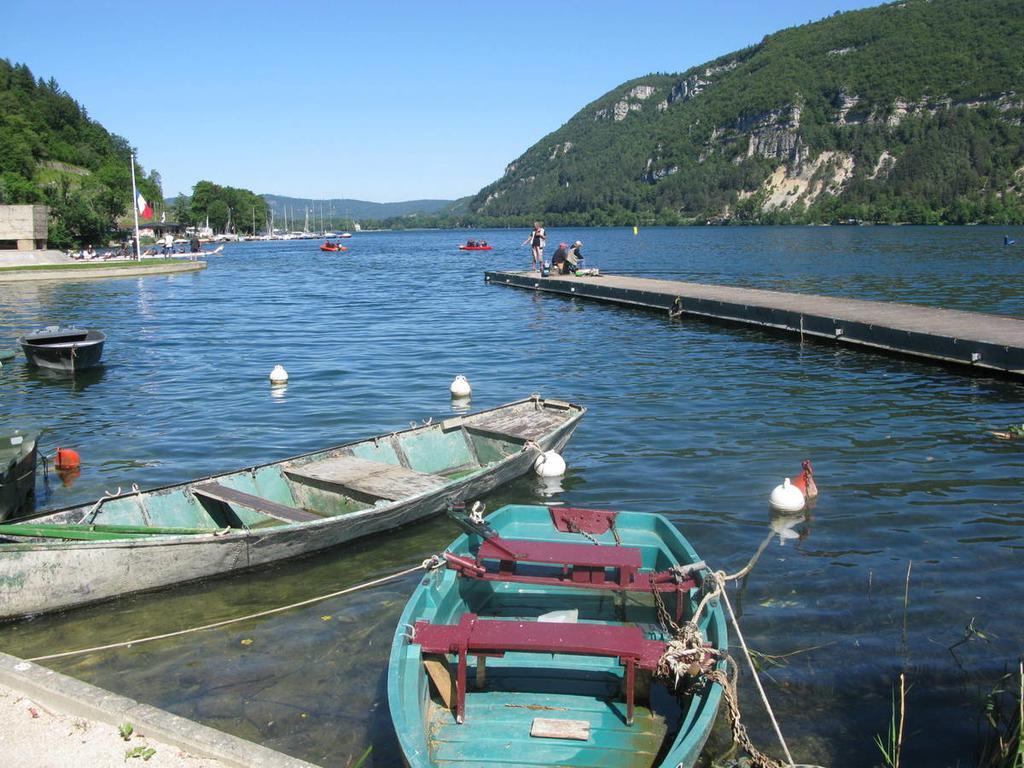 Home Nantua Studio Meubles Ain-Jura Luaran gambar