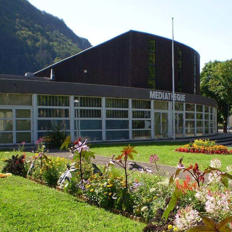 Home Nantua Studio Meubles Ain-Jura Luaran gambar